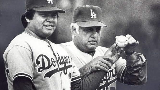 “El que nada sabe, nada teme”. Ese fue el secreto del éxito del famoso Pitcher Fernando Valenzuela, el deportista mexicano más grande de la historia