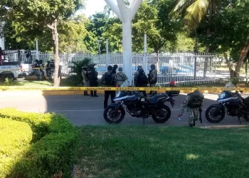 Encuentran restos humanos en una hielera abandonada en Culiacán