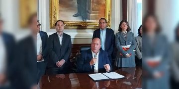 Enrique Alfaro lanza iniciativa para sacar a Jalisco del Pacto Fiscal