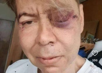 Muere reconocido diseñador tras recibir golpiza; tres vigilantes de un centro comercial lo habría agredido