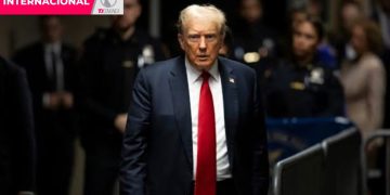 Texas ofrece a Trump más de 500 hectáreas para construir campos de deportación de migrantes.