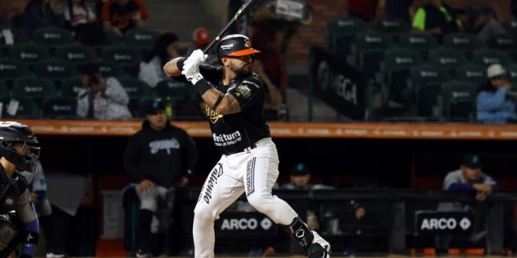 En extra innings la Escuadra Naranja se llevó el Clásico de Sonora
