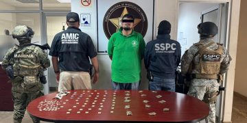 Fuerza de Tarea Interinstitucional (FTI) asegura droga y detienen a un sujeto durante cateo en Ciudad Obregón