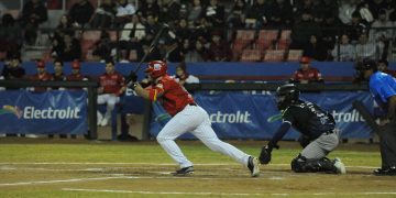 La Guerra de Tribus se pintó de rojo en extrainnings