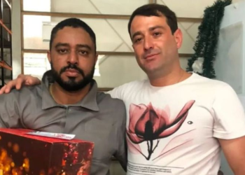 Empleado mata a su jefe a puñaladas en plena fiesta de fin de año, su despido lo hizo enfurecer