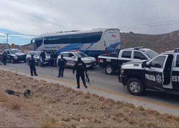 DOS DELINCUENTES ABATIDOS, TRES DETENIDOS Y UN ARSENAL ASEGURADO, EL SALDO DE BALACERA AL SUR DE HERMOSILLO, CONFIRMAN AUTORIDADES