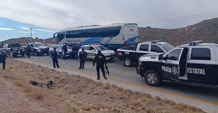 DOS DELINCUENTES ABATIDOS, TRES DETENIDOS Y UN ARSENAL ASEGURADO, EL SALDO DE BALACERA AL SUR DE HERMOSILLO, CONFIRMAN AUTORIDADES