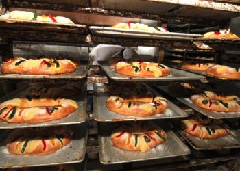 ¿Qué hacen con las Roscas de Reyes que NO se vendieron? Panaderos revelan MISTERIO