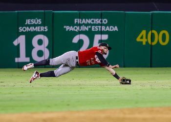 En un juego de alarido Charros vence en extrainnings a Culiacán y empareja la Serie de México