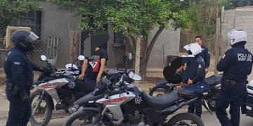 Atrapa Policía Preventiva a motociclistas armados