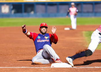 ¡Paliza melenuda! Dominicana le da “calurosa” bienvenida a Japón a la Serie del Caribe Mexicali 2025
