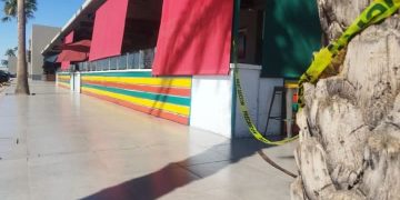 EL PROPIETARIO DE MARISCOS EL CHARCO FUE ASESINADO POR UN MOTOSICARIO VESTIDO DE REPARTIDOR POR APLICACIÓN