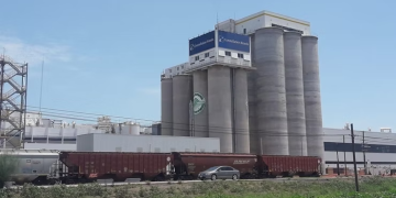 Investiga FGJES a un costado de la empresa Constelation Brand en Cajeme