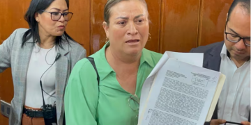 Madre de dos jóvenes asesinados deja fuera de la elección judicial a expolicía implicado