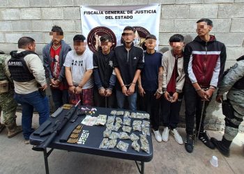 AMIC y DEFENSA aseguran droga y armas en cateo en Hermosillo; siete personas detenidas