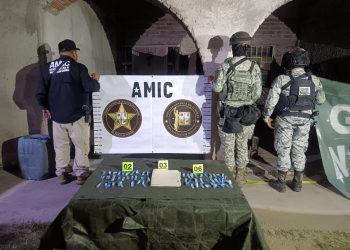 En cateos simultáneos en Santa Ana se aseguran vehículos blindados, droga y armas