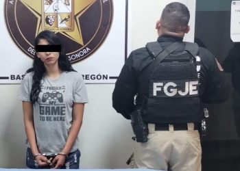 Captura AMIC a joven mujer en posesión de arma de fuego y droga en Ciudad Obregón