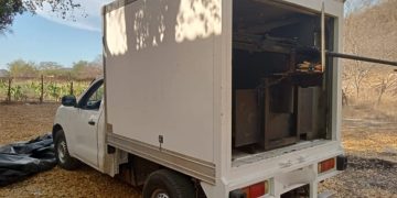 Hallan vehículo con ametralladora de guerra en Culiacán, tenía siglas del narcotraficante “Mayito Flaco”