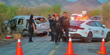 Menor pierde la vida y cinco personas resultan lesionadas en lamentable accidente carretero ocasionado por un bache