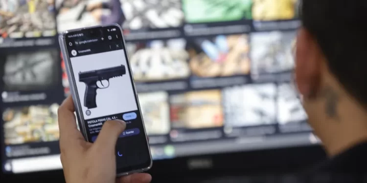 Armas de fuego en Guanajuato se ofertan ¡desde 2 mil pesos y en Facebook!