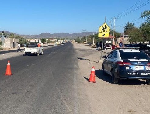 Arroja saldo blanco operativo de Tránsito en la carretera 100