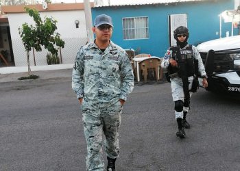 AGREDEN “GORILAS” DE LA GUARDIA NACIONAL A REPORTERO