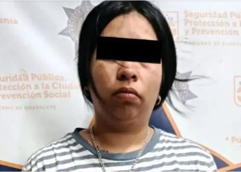 Acuchilla a su esposo por encontrarle ‘mensajitos’ de otra mujer en el celular